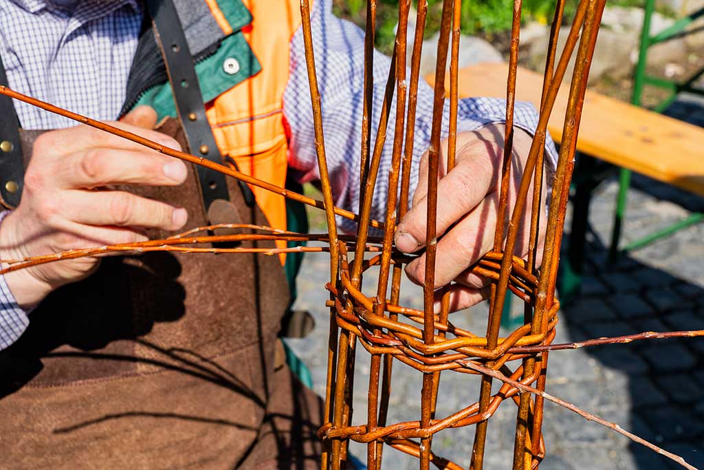 High Mead Farm Landscape Basket Weaving Hi Res